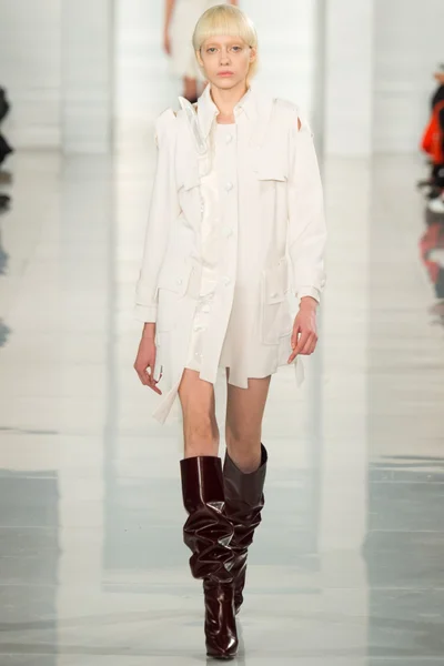 Look 1